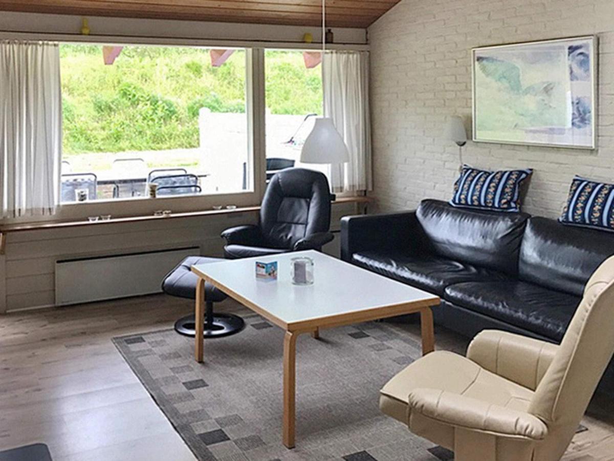6 Person Holiday Home In เออเบินโค ภายนอก รูปภาพ
