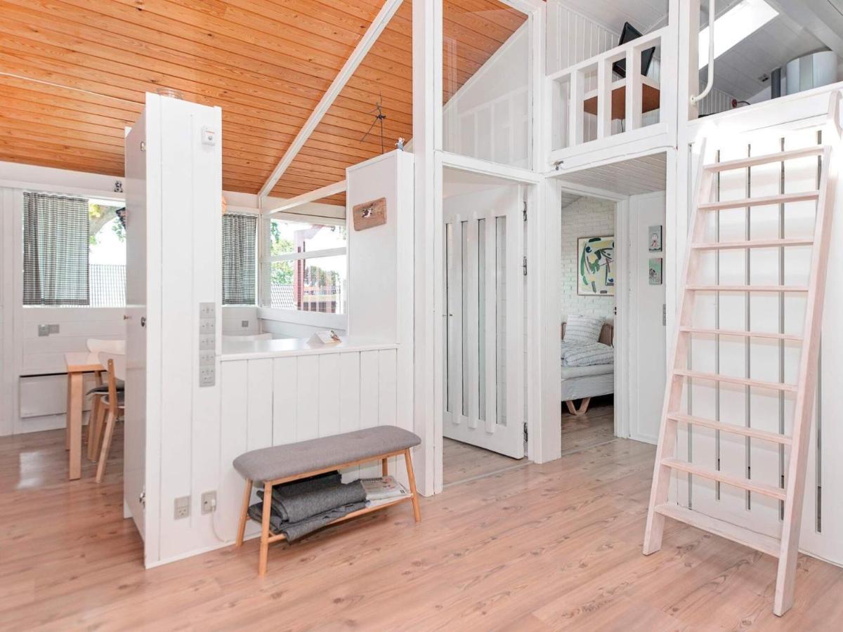 6 Person Holiday Home In เออเบินโค ภายนอก รูปภาพ